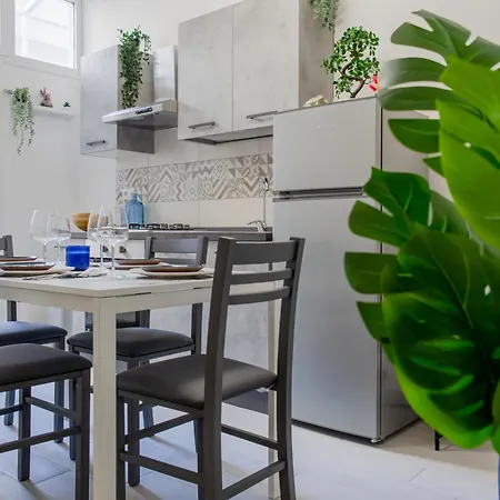 Tropical Boutique דירה גאליפולי